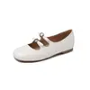 Zapatos Mary Jane Redondos con Hebilla y Tachuelas de Moño Artístico y Dulce Charol 2026 Altura Interna que Aumenta Tacón Medio Zapatos de Mujer de Cuero Genuino