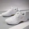 Nuevos Zapatos de Tenis para Hombre Exteriores Interiores Diarios Versátiles Clásicos Ligeros Pareja Deportivos Zapatos de Bádminton Fabricante Negro Blanco