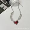 Collar europeo y americano Nuevo Milenio Spice Girl Rojo Esmalte Gota Diseño Garra de Amor Sensación Punk Personalidad Cadena Clavícula Oscura