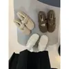 Primer Encuentro Temporada Zapatos Peludos de Fondo Plano para Mujer Ropa de Abrigo de Invierno 2026 Nuevo Estilo Zapatos de Conducir con Felpa Adentro Mary Janes de Una Correa Individual