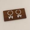 Pendientes de Lazo Femenino Hebilla de Oreja Sentido del Diseño para Mujer Exquisitos Tridimensionales Lindos Dulces Personalidad Moda Elegantes Pendientes Pendientes