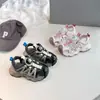 Sandálias Infantis 2026 Novo Modelo Calçados Infantis Verão Sandálias Esportivas de Verão para Meninas Estilo Fino Respirável para Meninas