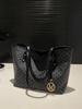 Bolsa de Relaxamento Bolsa Tote para o Dia a Dia Feminina Moda Nova Primavera 2025 Bolsa de Ombro Grande Capacidade Bolsa de Mão