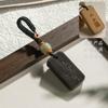 Chaveiro de carro de sândalo natural pendurado em madeira antigo pequeno pingente joias bolsa em U disco pendurado gravura corrente de celular presente