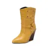 Botas Femininas Curtas de Couro Bico Fino Estilo Europeu e Americano, Botas Fashion de Calçar Fácil, Sapatos Femininos da Moda de Salto Alto, Tamanhos 40-48, Botas de Tamanho Grande para Comércio Exterior