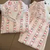 Pijama Listrado Vermelho para Meninas, Conjunto Térmico Espesso para Outono e Inverno com Acabamento em Renda, Roupa de Casa Macia e Fofa Estilo Princesa