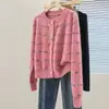 Suéter de punto con lentejuelas estilo Chanel, nueva moda femenina otoño e invierno 2026, corte holgado, top de cuello redondo de un solo botón con forma de corazón