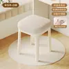 Banqueta Cor de Creme, Banqueta de Maquiagem para Quarto de Meninas, Cadeira de Toucador, Moderna e Simples, Empilhável, Plástico Espessado para Uso Doméstico