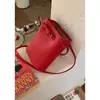Bolsa Vermelha Simples Pequena Feminina 2025 Nova Moda Coreana Bolsa Saco Simples Versátil Bolsa de Ombro Transversal