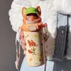 Copo Térmico Infantil Judy Nick, Modelo Novo, Copo com Canudo Estiloso para Meninas, Garrafa de Água com Alça Portátil, Especialmente Projetado para Alunos Indo para a Escola