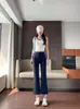 Pantalones de tiburón de estilo nuevo para el verano de 2026, de cintura alta, adelgazantes, con ligero acampanado y efecto levantamiento de glúteos