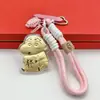 Moda Versátil Hazte Rico Inmediatamente Tesoro Princesa Por Favor Hazte Rico Llavero Creativo Colgante para Bolso Artículo de Moda