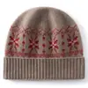 Nuevo gorro de jacquard de copo de nieve retro de cachemira, sombrero cálido y resistente al frío, gorro de punto simple, gorro para ciclismo al aire libre