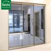Porta de Correr em Liga de Alumínio, Porta de Vidro Temperado para Banheiro, Acionamento por Múltiplos Trilhos, Porta de Correr com Divisória Suspensa Silenciosa, Moderna e Simples