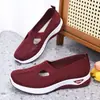 Sapatos Femininos Verão Novos Casuais Temu Fábrica Transfronteiriça Solado Macio Respirável Moda Sapatos de Mãe Tênis Feminino Dropshipping