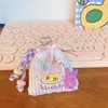 HD518A03 Bolsa de Compras de Muñeca Linda Llavero Adorno para Mochila Cadena para Teléfono Móvil Accesorio Colgante Regalo Versátil