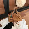 Bolso de cordón nuevo estilo vintage de cuero suave coreano para mujer, bolso de hombro para axila de nicho de alta gama para el trabajo