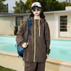 Roupa de Proteção Solar Anti-ultravioleta para Homens e Mulheres Verão Respirável Solta Cardigan com Capuz de Proteção Solar Casual Conjunto de Duas Peças Roupa de Casal para Exterior
