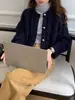 Cardigan de Lã com Trança de Diamante Vintage para Mulheres, Novo Suéter de Tricô Versátil e Solto que Reduz a Idade, Estilo Japonês de Nicho para Outono e Inverno