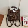Mochila Estilo Retrô Gatinha KT Fofa Feminina Pequena 2026 Nova Moda Estilosa Laço Estilo Menina Mochila Pequena