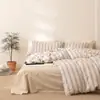 Conjunto de quatro peças 100% algodão tingido na massa, algodão lavado, algodão puro, sem marca, fornecido pelo fabricante, capa de edredom de alta qualidade, lençol de elástico estilo japonês, roupa de cama no atacado