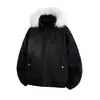 Jaqueta de algodão com capuz, oversized e moderna, estilo workwear, com gola grande de pelo, projetada para homens, perfeita para outono e inverno, oferecendo calor extra e um caimento solto.