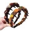 Diadema Súper Elegante 2026 con Ondas Grandes y Dientes, Aspecto de Alta Gama, Adecuada para el Uso Diario, Antideslizante, Pinza para el Cabello de Corona Alta, Accesorio para el Cabello en Color Café