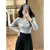 Blusa de tricô com gola V e manga longa estilo coreano para outono e inverno, nova moda outono 2026, blusa básica estilosa e que rejuvenesce