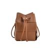 Bolso Nuevo para Mujer 2023 Moda Diseño Nicho Bolso Tipo Cubo Ins Popular Versátil Tejido Bandolera Trendy