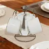 Taza de Cerámica Simple al por Mayor Juego de Té de Negocios Chino e Inglés Juego de Tazas de Agua para el Hogar Casual con Cuchara y Soporte Dorado