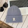 Gorro de Punto con Letra R Dopamina Tendencia Coreana Cálido de Invierno Protección para Orejas Gorro de Punto Versátil para Viajes Otoño e Invierno para Mujer