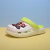 Acessórios de desenho animado para crianças, tamancos, pantufas para meninos, novo estilo de verão, sandálias antiderrapantes para ambientes internos para bebês e crianças maiores