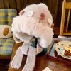Novo Chapéu de Tricô Feito à Mão de Pelo de Coelho para Outono e Inverno, Chapéu de Proteção de Orelha de Leão de Pelúcia para Mulheres, Chapéu Lei Feng de Lã Fofo e que Afina o Rosto