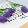 Flores artificiales de tulipán de PU de alta gama transfronterizas para accesorios de fotografía de bodas de hotel en casa flores de simulación de tacto al por mayor