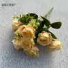 Buquê Simulado de 8 Rosas Pequenas para Decoração de Casa, Casamento, Sala de Estar Interna, Buquê para Props de Fotografia, Flores Artificiais
