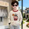 Camiseta de manga larga a rayas de algodón puro versátil para niños, para primavera y otoño, para niños mayores, camiseta moderna y casual a la moda para niños