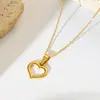 Collar con Colgante de Corazón Hueco de Acero Inoxidable para Mujer, Cadena de Cuello de Acero de Titanio Versátil de Moda Transfronteriza, Joyería Que No Se Desvanece