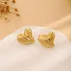 Pendientes de metal con diseño de mariposa y flor, estilo personalidad, Europa y Estados Unidos, para mujer, con sentido exagerado, textura plisada, joyería para orejas