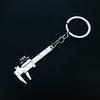Llavero herramienta de simulación transfronteriza creativo metal llave destornillador martillo llavero colgante coche pequeño regalo
