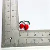 Yiwu Liga com Gotejamento de Óleo Acessórios para Joias DIY Pingente de Frutas Cereja Vermelha Morango Brincos Pulseira Chaveiro Charme