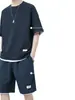 Um conjunto completo de roupas casuais, novo conjunto esportivo de verão, conjunto estiloso masculino de shorts de manga curta em tecido waffle solto