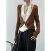 Blanco Grulla Almohada Diseño Mmao Sentido Falso Dos Piezas Cuello Halter Tejido Top Mujer 2026 Primavera Nueva Llegada Cuello en U Manga Larga Capa Base