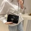 Bolsos de Diseño Nicho Retro de Moda para Mujer 2025 Nueva Moda Bolso Bandolera de Hombro Único Personalidad Trendy Ins Bolso Cuadrado Pequeño