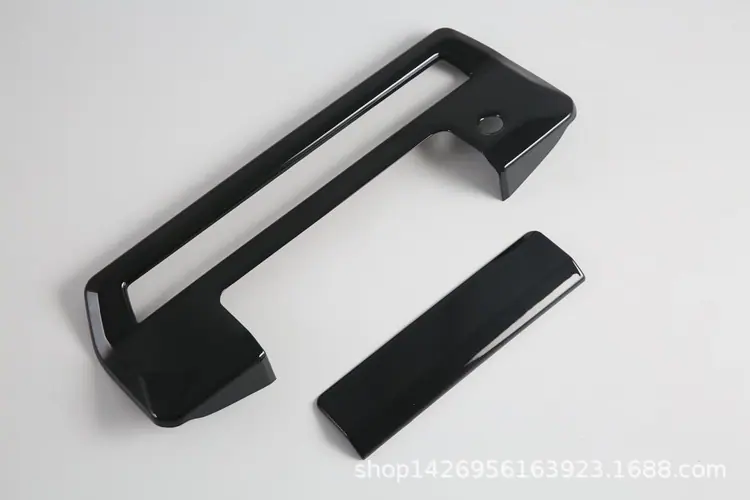 M黑 (3).jpg