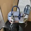 Bolsa de Mão Color-Blocking de Verão de Alta Qualidade para Mulheres 2026 Nova Versátil Moda Ombro Transversal Bolsa Almofada