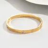 Pulsera Sencilla, Elegante y Versátil de Trébol de Cinco Hojas y Estrella de Ocho Puntas con Circonita para Niñas, Popular en Europa y América, Pulsera de Acero Inoxidable