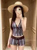 Colección Traje de Baño de Dos Piezas para Mujer Estilo Retro Americano con Lunares y Bloques de Color, Escote Halter, Moldeador y Favorecedor, Traje de Baño para Vacaciones en la Playa para Mujeres