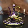 Artesanías de Lata de Colores de Característica Étnica de Xinjiang Adornos Pequeños Utensilios para Vino Regalos de Botella de Vino de Metal Regalos Conmemorativos