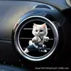 Transfronterizo Nuevo Acrílico Plano Gato Kung Fu Salida de Aire del Coche Clip de Fragancia Adornos Creativos para Coche Lindos