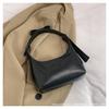 Bolso Pequeño de Hombro Estilo Coreano con Lazo 2024 Nueva Moda Lujo Ligero para Viajar Bolso de Hombro plateado Bolso de Noche Explosivo